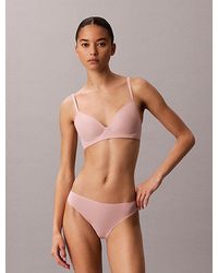 Calvin Klein - Lightly Lined Wirefree Bra Perfectly Fit Ultra Light - Lyst