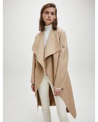 Calvin Klein Abrigo de lana con cintur�n cruzado - Neutro
