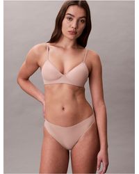 Calvin Klein - Perfectly Fit Ultralight Lightly Lined Wirefree Bra - Lyst