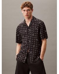 Calvin Klein - Camisa de playa con estampado en toda la prenda - Lyst