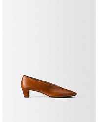 Calvin Klein - Bri Pump - Lyst