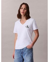 Calvin Klein - T-Shirt Mit V-Ausschnitt Und Monologo Im 2-Er Pack - Lyst