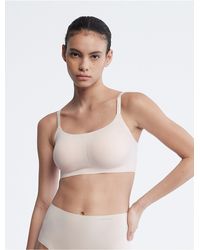 Calvin Klein - Invisibles Wirefree Lightly Lined Bralette - Lyst