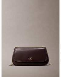 Calvin Klein - Borsa Da Spalla Con Catena Ed Elementi Metallici Con Logo Monogramma - Lyst