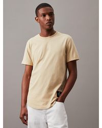 Calvin Klein - T-shirt en coton avec insigne - Lyst