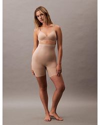 Calvin Klein - Shorts shapewear de talle alto - Secure Sculpt - Lyst