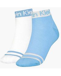 Calvin Klein - Pack de 2 pares de calcetines tobilleros de rayas - Lyst