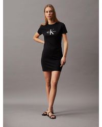 Calvin Klein - Robe t-shirt avec monogramme - Lyst