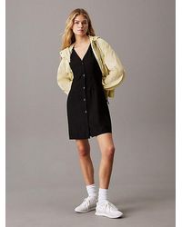 Calvin Klein - Durchgeknöpftes Kleid Aus Weichem Krepp - Lyst