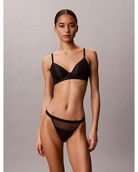 Calvin Klein - Lightly Lined Wirefree Bra Perfectly Fit Ultralight - Lyst