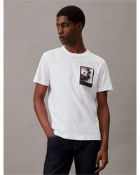 Calvin Klein - Framed Flower Graphic Classic Crewneck T-shirt - Lyst