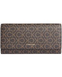 womens calvin klein wallet