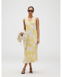 Calvin Klein - Uitlopende Viscose Jurk Met Print - Lyst