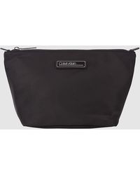 Calvin Klein Neceser de mezcla de nailon reciclado - Negro