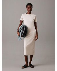Calvin Klein - Schmales Midi-T-Shirt-Kleid - Lyst