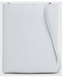 Calvin Klein - Crossbody Bag aus Leder - Lyst