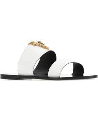 virtus flat mules