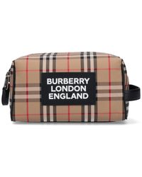 burberry toiletry bag