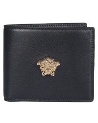 Versace Leather Black Medusa Bifold Wallet for Men | Lyst