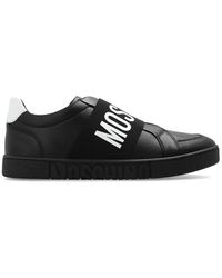 Moschino - Logo Detailed Low-top Sneakers - Lyst