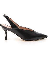 avianna stuart weitzman