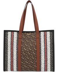 Burberry Bags for Women - Up to 46% off at Lyst.com