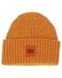 UGG - Chunky Ribbed Beanie With Logo - Lyst
