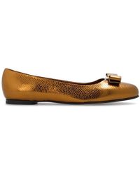 Ferragamo - Varina Bow Ballet Flat Shoes - Lyst