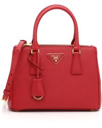 Prada Bags for Women - Up to 40% off at Lyst.co.uk