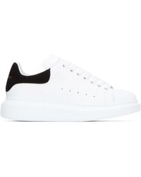 alexander mcqueen trainers black and white