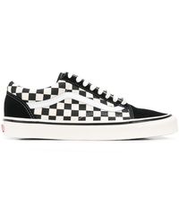 Vans Trainers for Men - Up to 70% off at Lyst.co.uk