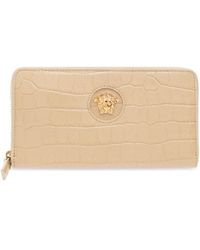 Versace - Logo-plaque Embossed Zipped Continental Wallet - Lyst