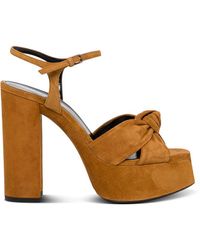 comfortable shoes to work in a warehouse