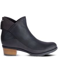 chaco boots womens sale