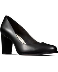 clarks patent court shoes