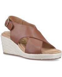Hush Puppies - Dalia Kitten Slingback Court Shoes - Lyst