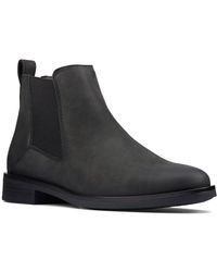 clarks black boots clearance