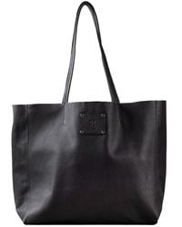 Lakeland Leather - Leather Bucket Shoulder Bag with Magnetic Closure - Lyst