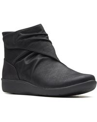 Clarks Sillian Tana Textile Boots In Black Wide Fit Size 4