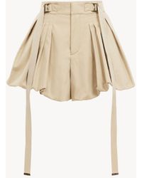 Chloé - コットンギャバジン製ミニ バルーンショートパンツ 婦人向け ベージュ サイズ コットン 100% Bubalus Bubalis, Farmed, Coo India - Lyst