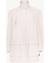 Chloé - Chaqueta Utilitaria Con Cuello Alto De Lona De Algodón Rosa 100% Algodón, Horn Bubalus Bubalis, Farmed, Coo India - Lyst