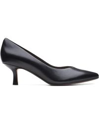 Clarks Laina 55 Court 2 in Animal Print 