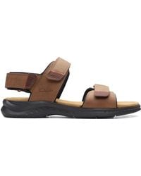 clarks sandals man