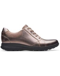ladies clarks lace up shoes