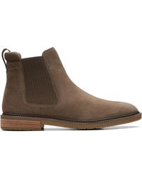 clarks gobi olive