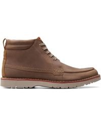 clarks vargo leather chukka boots