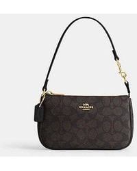 セールCoach&ジェニファーロペスノリータ19キルティングポーチ セールCoach&ジェニファーロペスノリータ19キルティングポーチ
