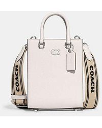 COACH - Tote 16 With Signature Canvas Detail - Lyst