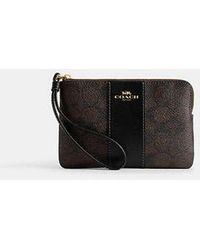 COACH - Corner Zip Wristlet With Stripe - Lyst