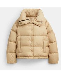 COACH - Chaqueta acolchada corta de poliéster reciclado - Lyst